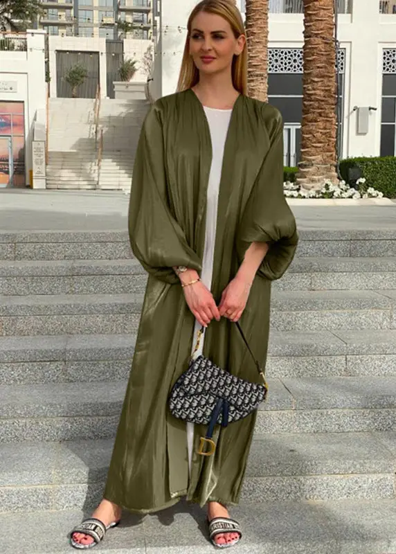 Sleek Blouson Sleeve Abaya_Dark Green 2