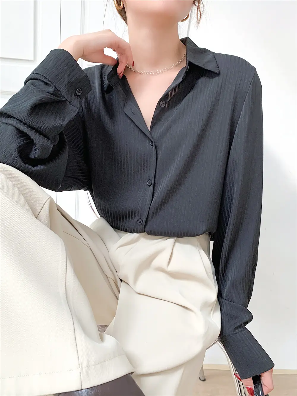 Vertical Striped Oversized Blouse_Black