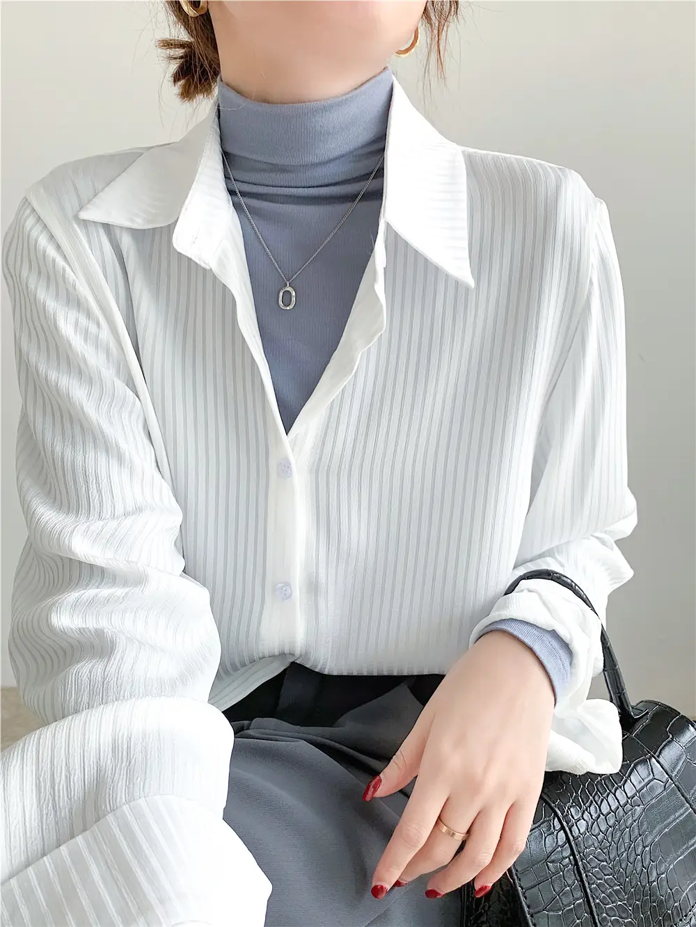 Vertical Striped Oversized Blouse_White