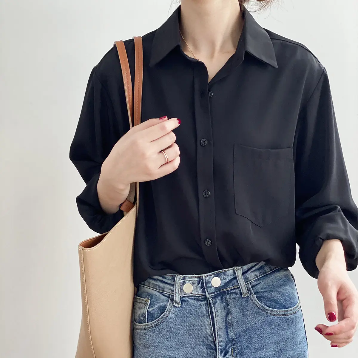 Flowy Pocket Front Blouse_4