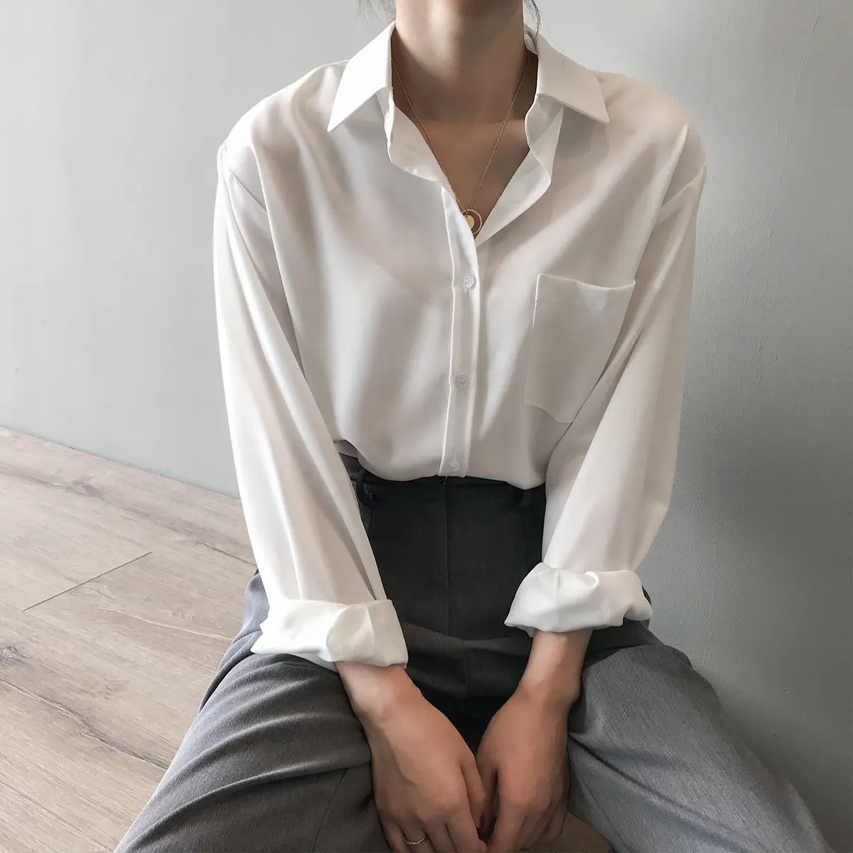 Flowy Pocket Front Blouse_7