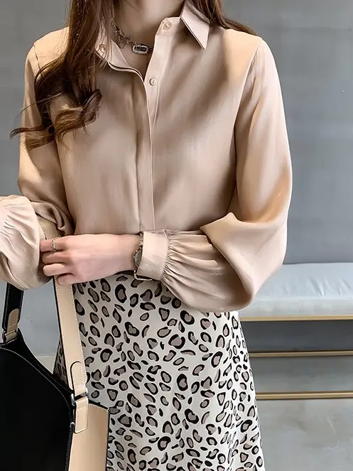 Elegant Gathered Sleeve Blouse_Khaki