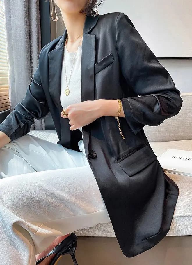 Silky Classic-Fit Blazer Jacket_1