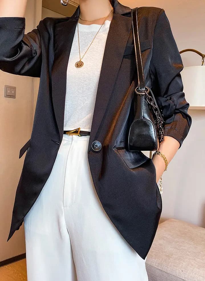 Silky Classic-Fit Blazer Jacket_7
