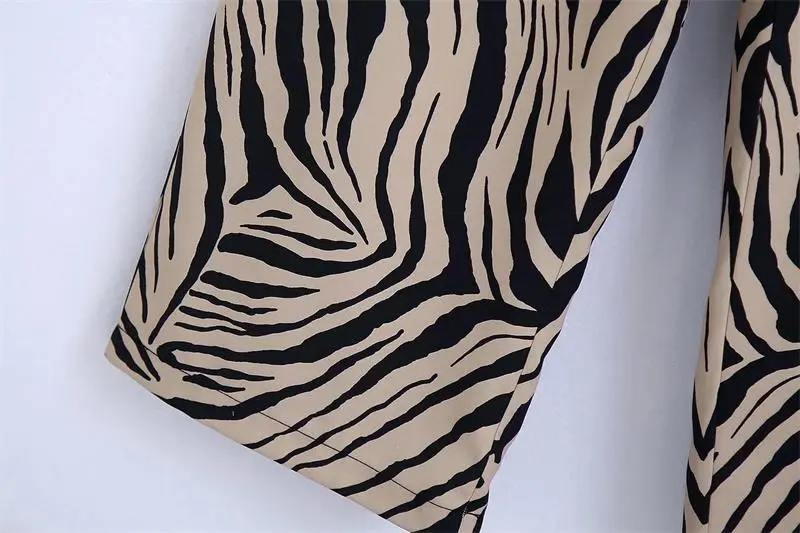 Flowy Zebra Print Pants_10