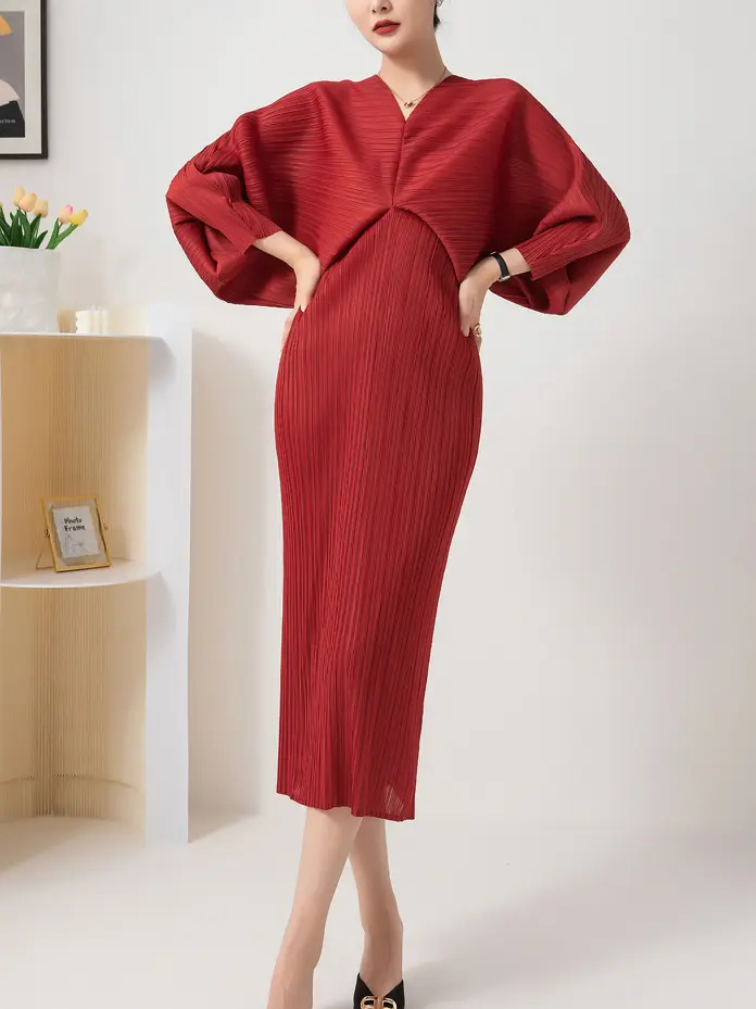 Batwing Sleeve V-neck Dress_12