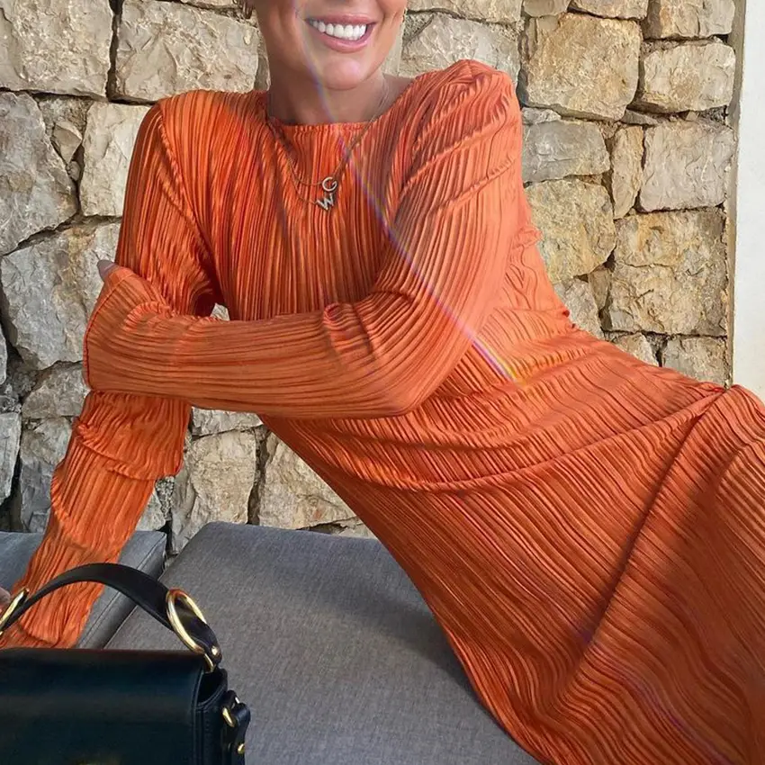 Vibrant Long Sleeve Ribbed Maxi Dress_1