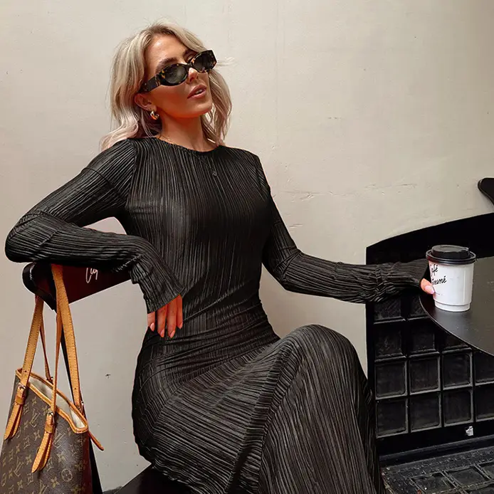 Vibrant Long Sleeve Ribbed Maxi Dress_15