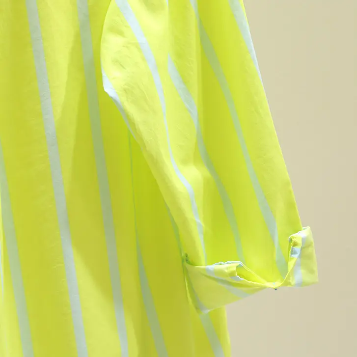 Vertical striped Button-Down Blouse_7