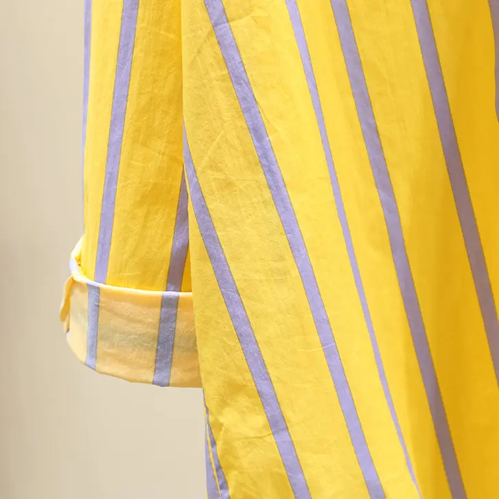 Vertical striped Button-Down Blouse_13