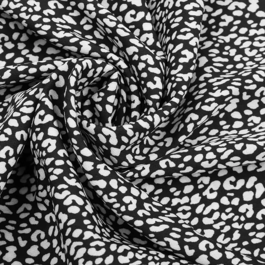 V-neck Printed Belted Dress_13