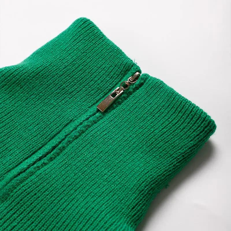 Y2K knitted cardigan with zip collar_4