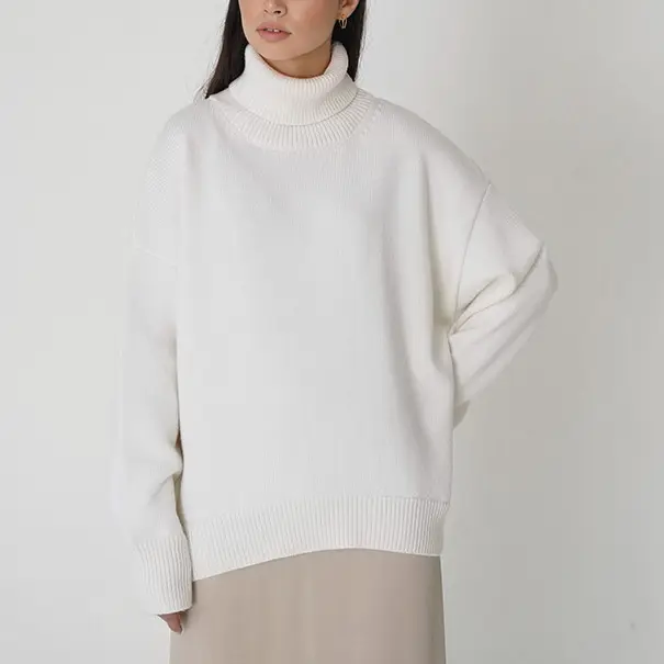 Classic Solid Turtleneck Sweater_4