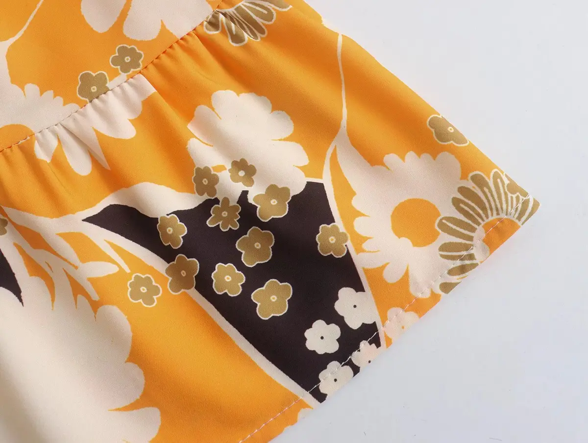 Puff Sleeve Floral Smock Dress_1