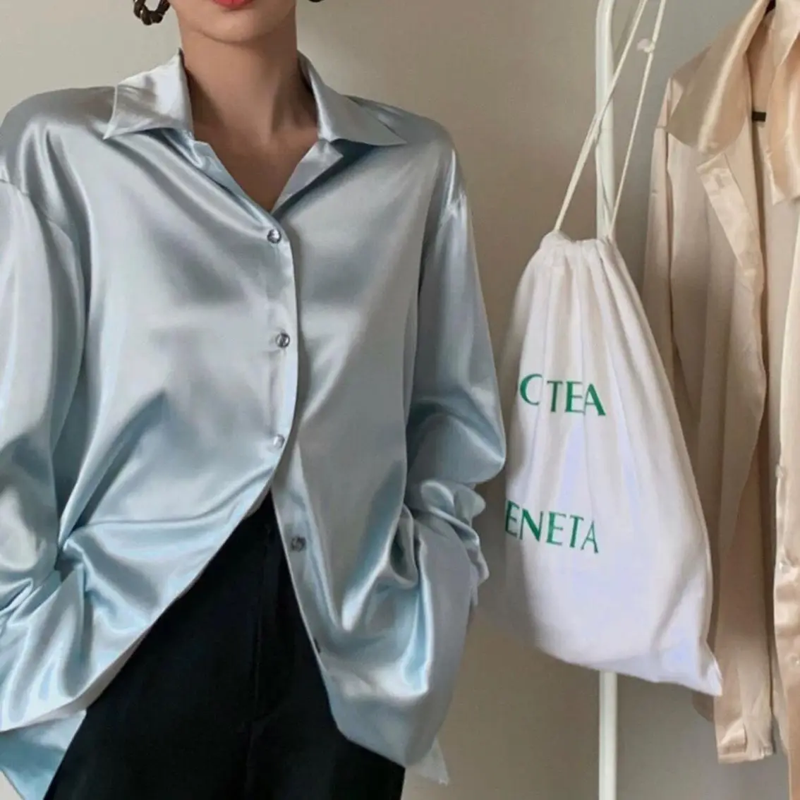 Loose Fit Korean Design Long Sleeve Satin Blouse_2