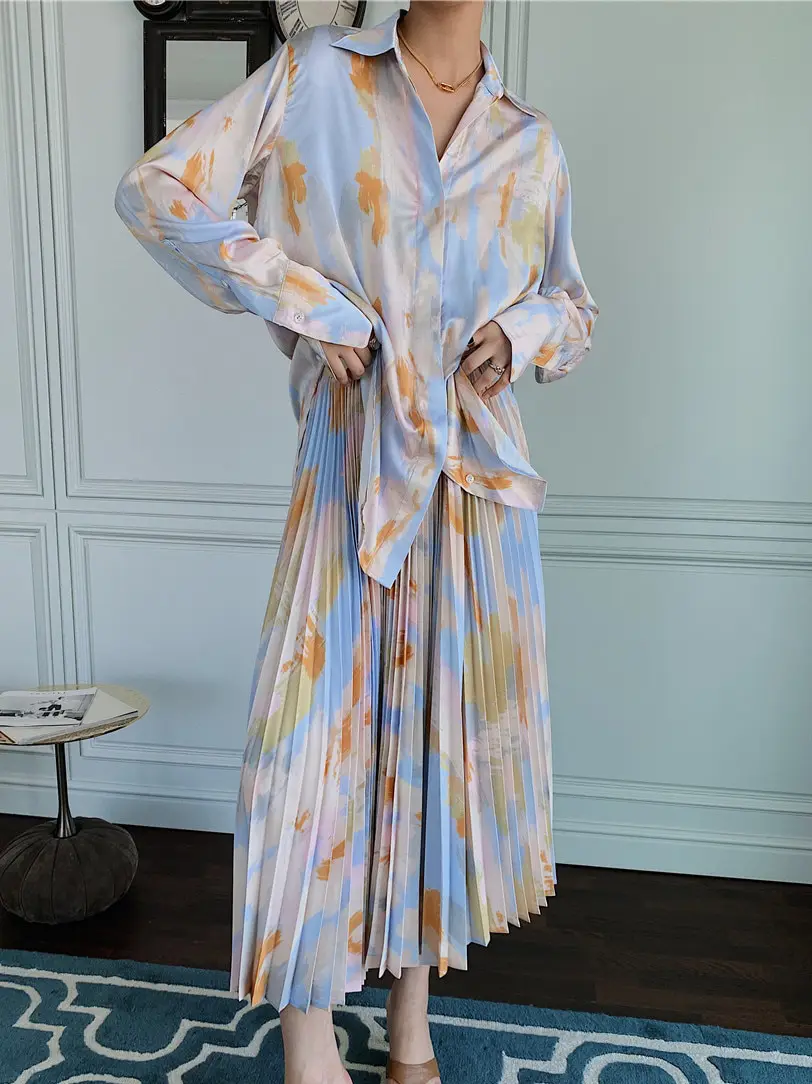 Flower Blossom Silky Blouse and Pleated Skirt Set_8